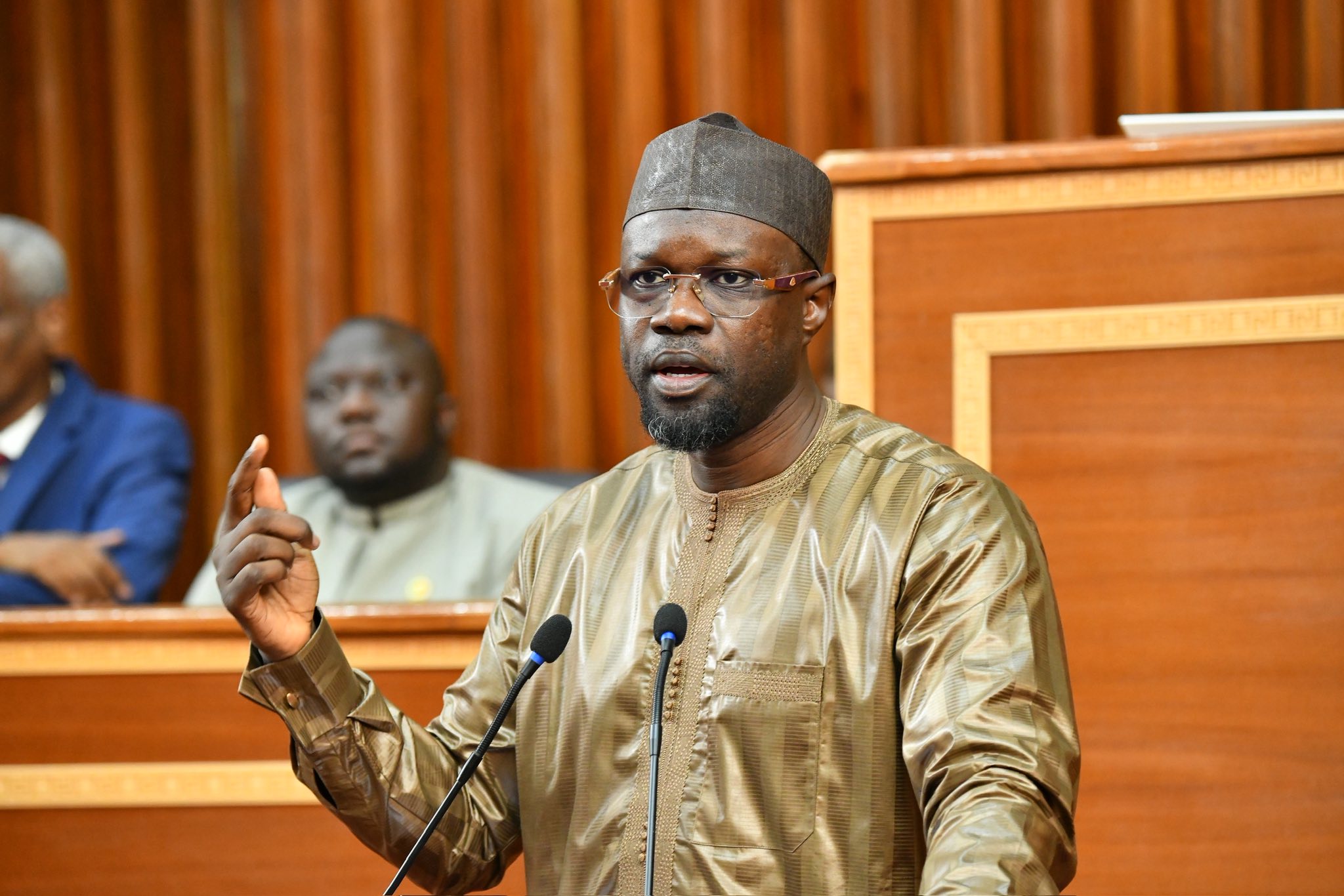 Loi anti-homosexualité : Sonko exclut tout moratoire et cible les “gros poissons”